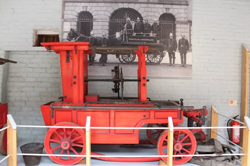 18th century fire engine